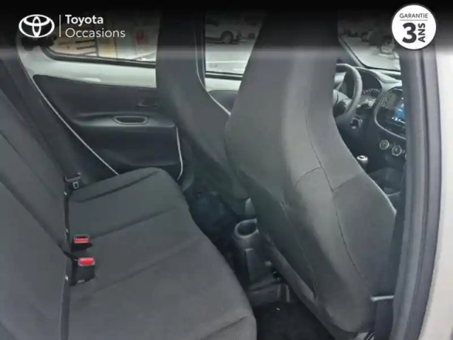 Toyota Aygo X 1.0 vvt-i 72ch dynamic my24 — photo 11