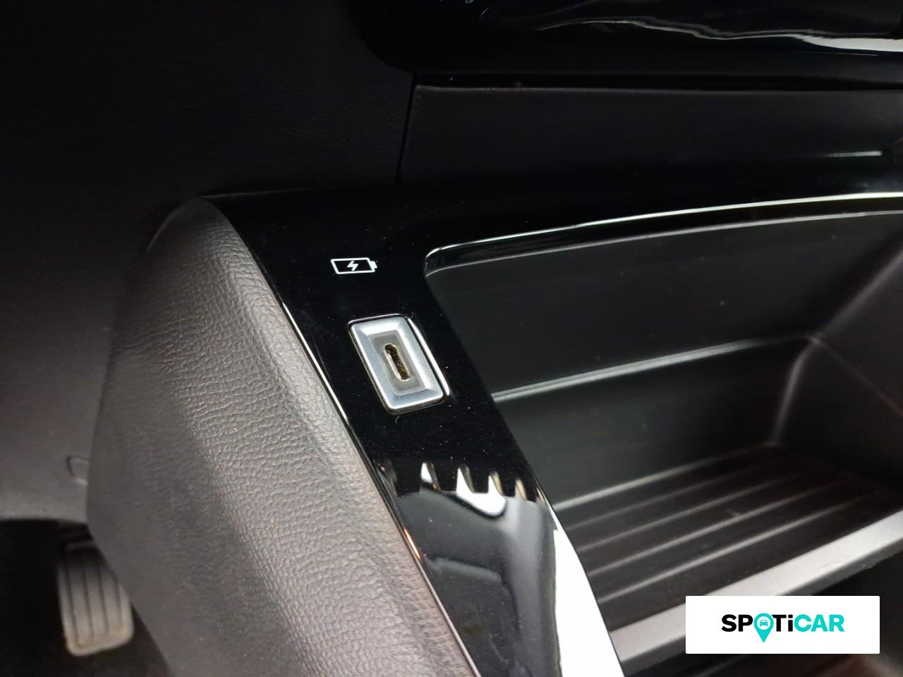 Peugeot 208 1.2 puretech 100ch s&s active pack — photo 16