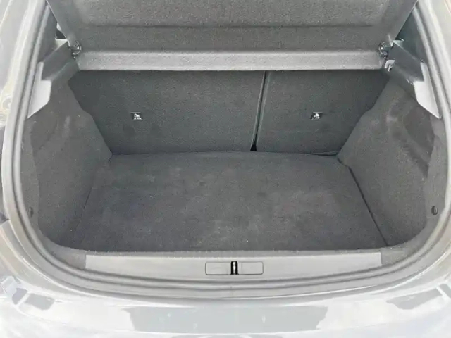 Peugeot 208 puretech 100 s&amp;s bvm6 — photo 6