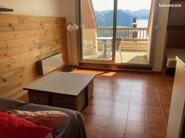 Studio 1 pièce 28 m²