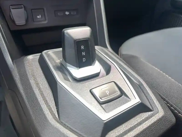 Dacia Sandero eco-g 120 auto — photo 43