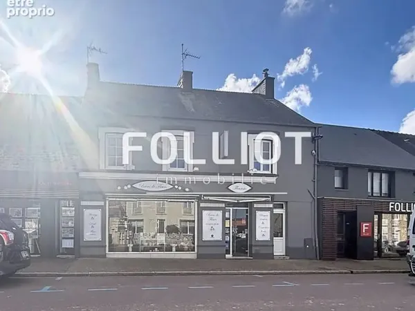 À vendre local commercial et habitation au coeur de barneville-carteret