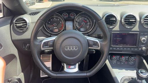 Audi TT Roadster 3.2 V6 250 Quattro - S Line – 2010 – 105196 km – Essence – Boîte Manuelle — photo 40