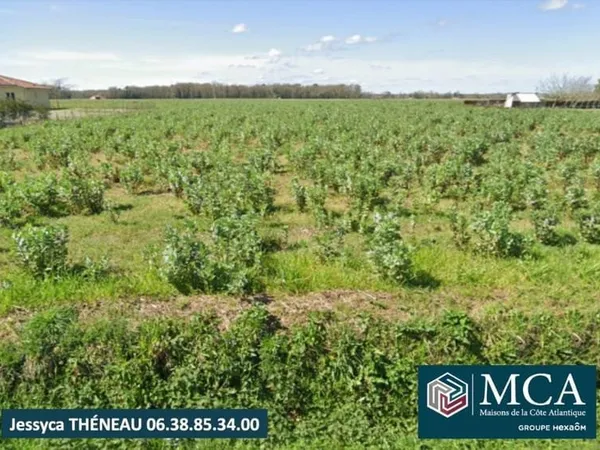 Terrain 911 m²