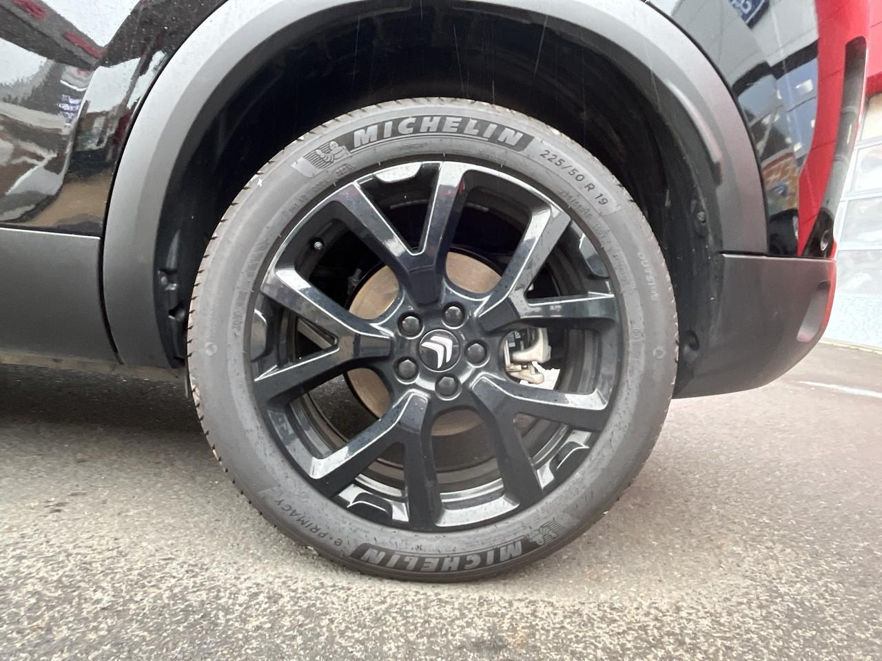 Citroën C5 Aircross hybride rechargeable 180 e-eat8 e-series — photo 11