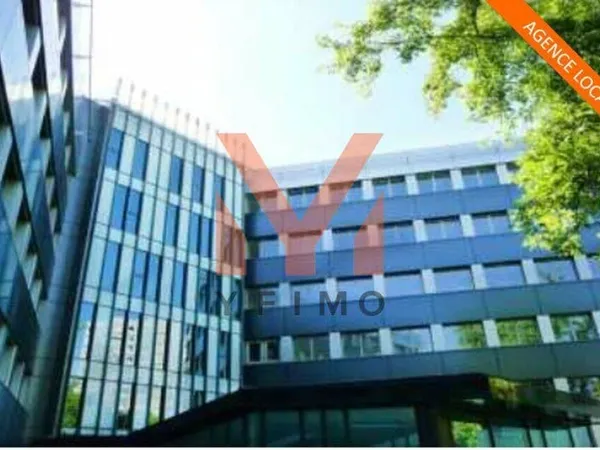 Bureau 2767 m²