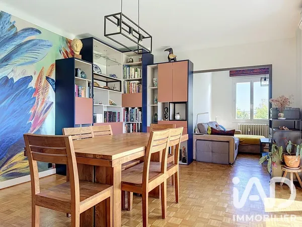 Vends t4 - 91 m² - Bourg-en-Bresse 01000