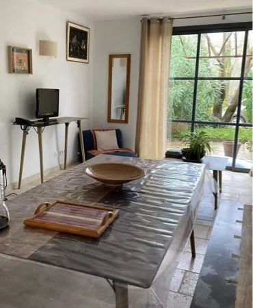 Maison 56 m2 2 chb jardinet place parking