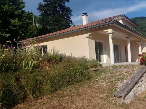 Maison 6 pièces 147 m²