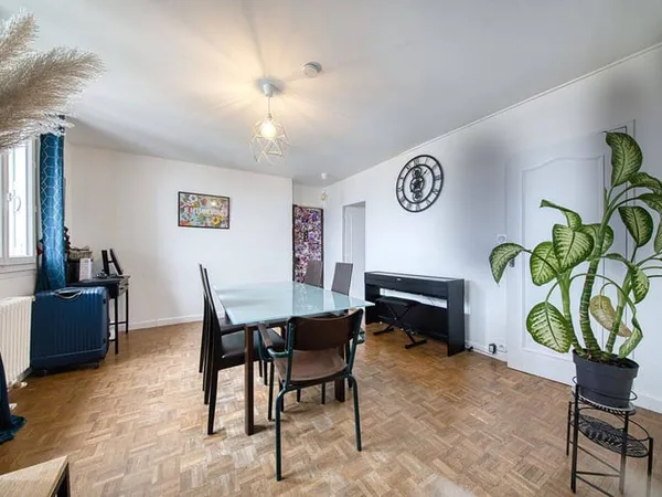 Appartement 4 pièces 77 m²