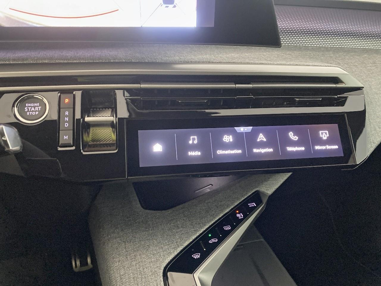Peugeot 3008 hybrid 145 e-dcs6 gt — photo 17