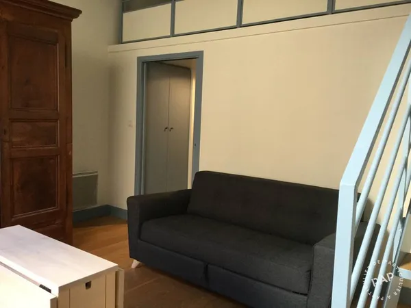 Studio 1 pièce 28 m²