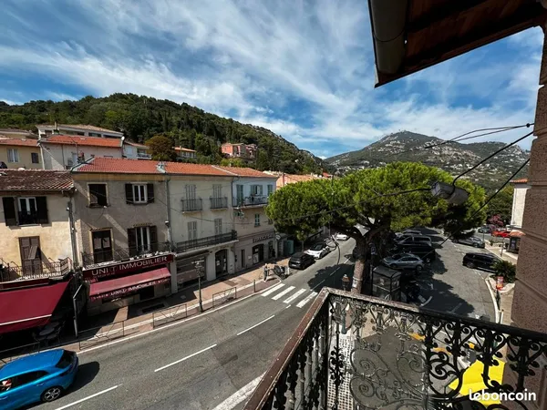 4P La Turbie plein centre, en duplex