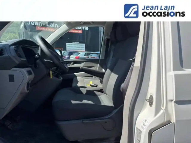 Volkswagen Transporter 6.1 van l1h1 2.0 tdi 150 bvm6 4motion — photo 5