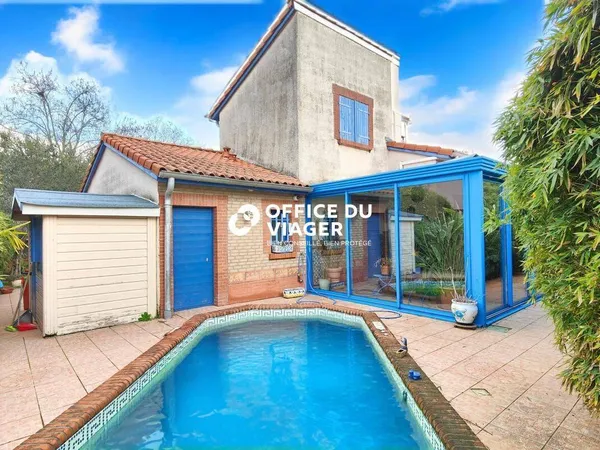 Hôtel particulier 3 pièces 80 m²