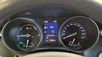 Toyota C-Hr 122h Edition 2WD E-CVT — photo 10