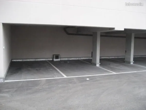 Parking couvert Rouen prox Fac de droit