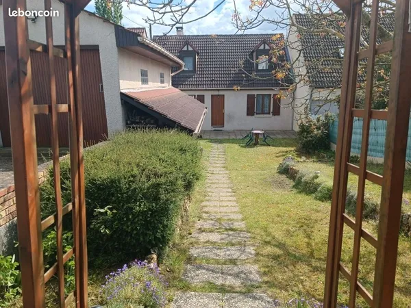 Maison 5 pièces 100 m²