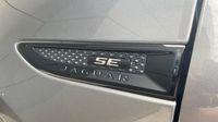 Jaguar E-Pace 2.0D 180ch R-Dynamic SE AWD BVA9 — photo 35