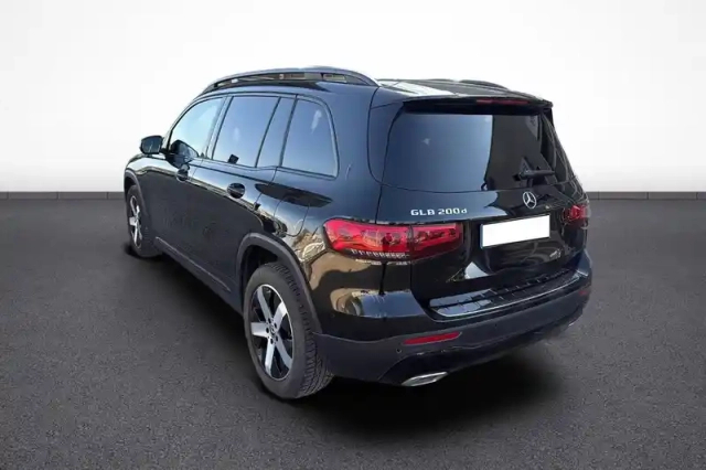 Mercedes Glb 200 d 8g-dct — photo 21