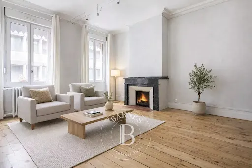 Appartement 6 pièces 125 m²