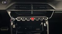 Peugeot 208 1.2 PureTech 100ch S&S GT EAT8 — photo 26