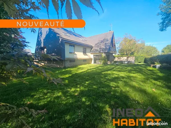 Maison 8 pièces 203 m²