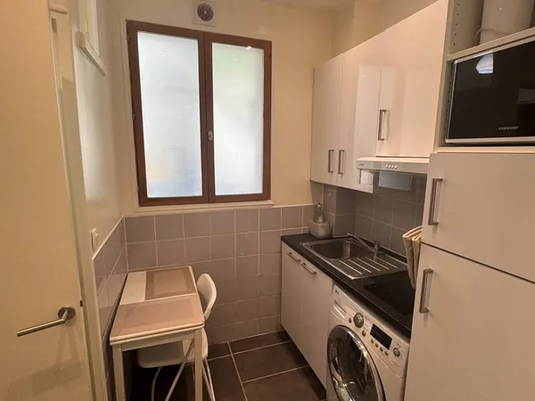 Studio 1 pièce 18 m²