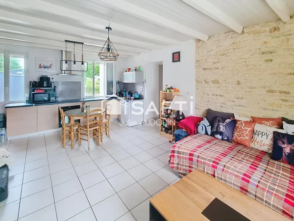 Charmante Maison - Entre Saintes et Saint-Jean-d'Angély