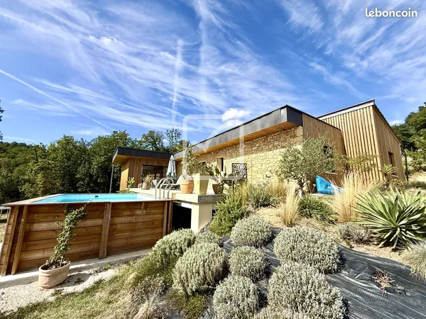 Maison 5 pièces 174 m²