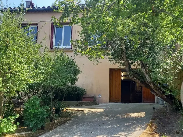 Maison 3 pièces 126 m²