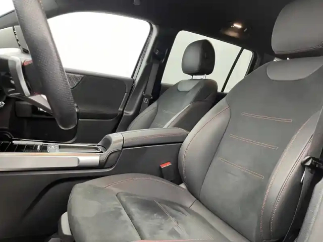 Mercedes Classe B eqb 250+ — photo 38
