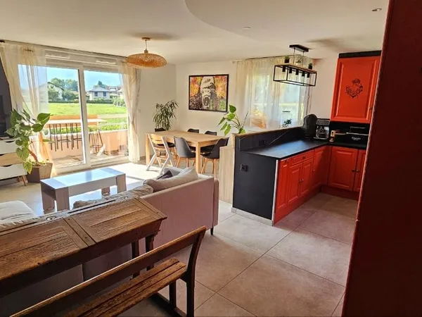 4 pièces - Appartement