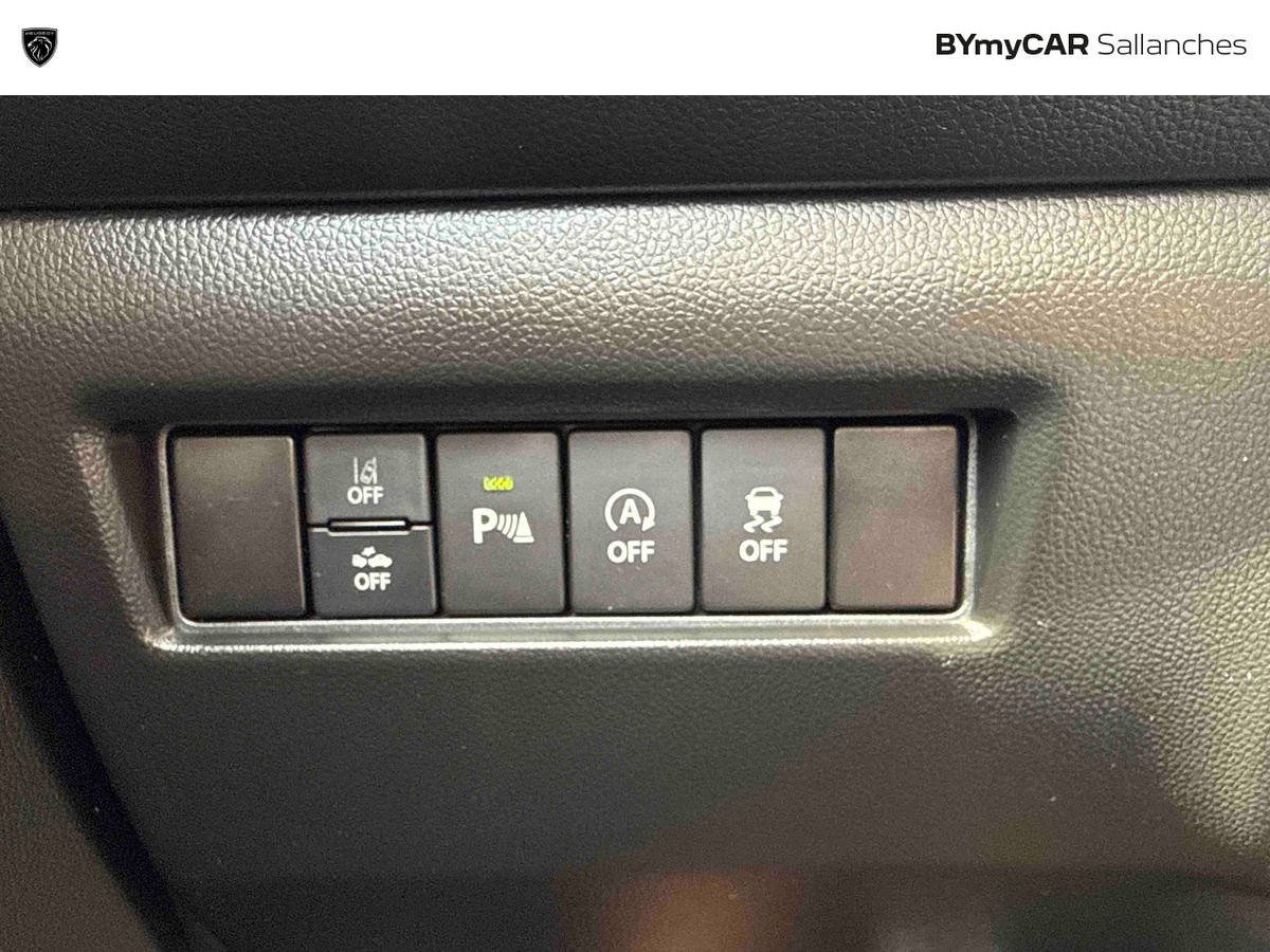 Suzuki Swift Sport 1.4 Boosterjet Hybrid — photo 32