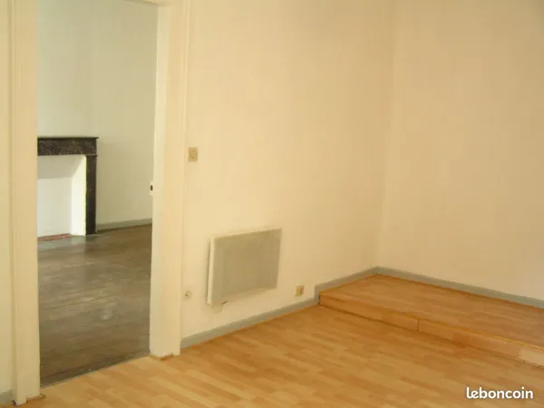Appartement F2 rez de chaussée Commercy centre