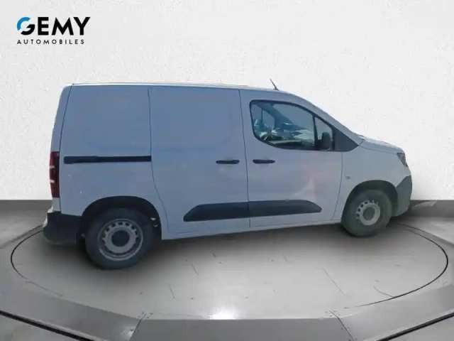 Peugeot Partner fourgon standard 650 kg bluehdi 100 s&amp;s bvm5 — photo 4