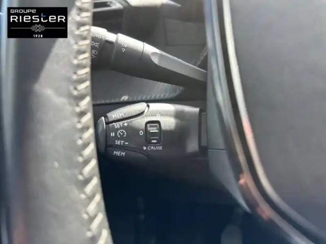 Peugeot 208 puretech 100 s&amp;s bvm6 — photo 19