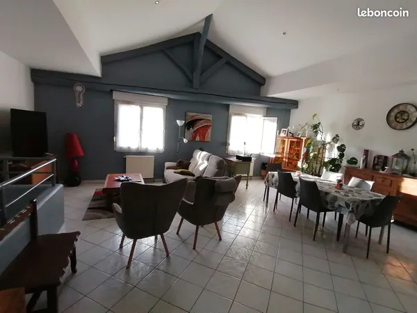 Appartement F4 de 100 m2