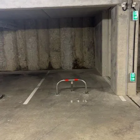 Loue place de parking Patte d'Oie, Saint Cyprien 75/mois