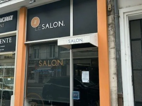 LOCAL COMMERCIAL à louer