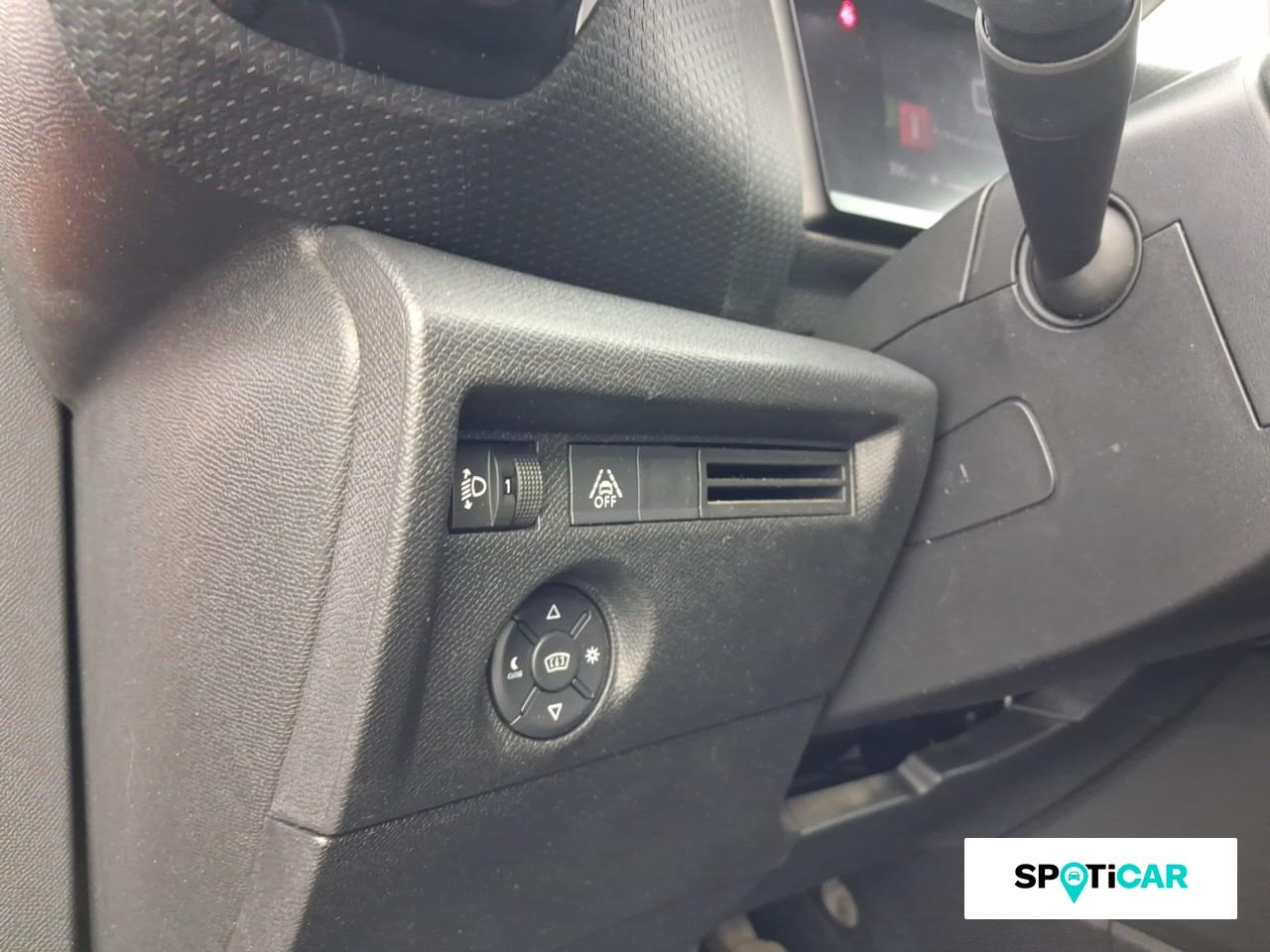 Citroën C4 bluehdi 110ch s&s shine — photo 17