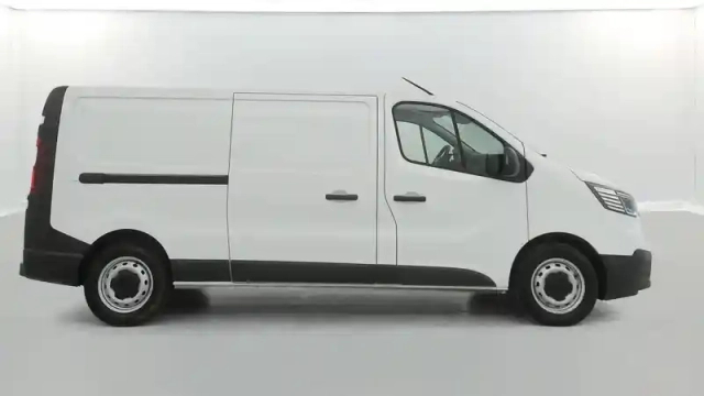 Renault Trafic fgn l2h1 3000 kg blue dci 130 — photo 15