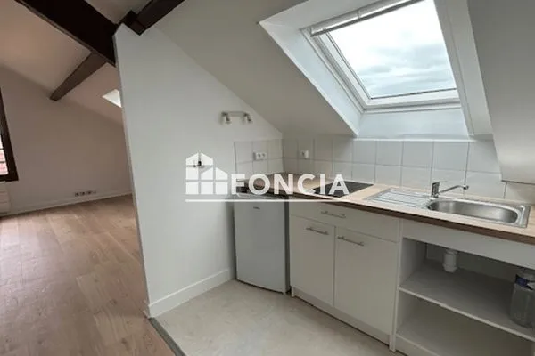 Studio 1 pièce 30 m²