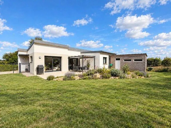Maison de plain-pied 5 pièces 103 m²