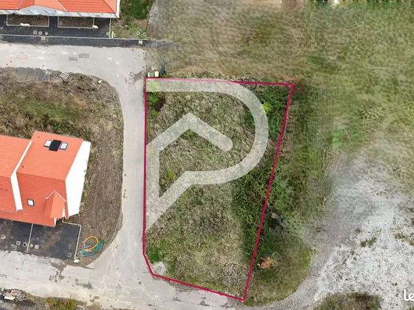 Terrain 565 m² MONT SAINT MARTIN