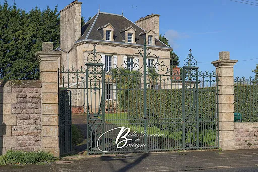 Maison 11 pièces 286 m²