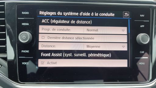 Volkswagen T-Roc 1.5 TSI 150 - Carat – 2019 – 105025 km – Essence – Boîte Manuelle — photo 11