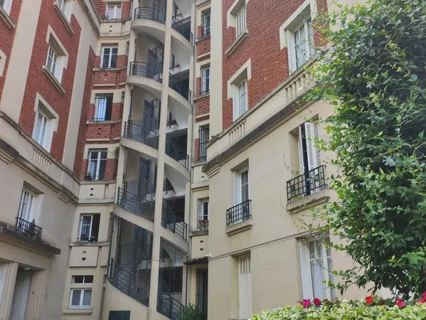 Appartement 1 pièce 22 m2 Etage 7/7