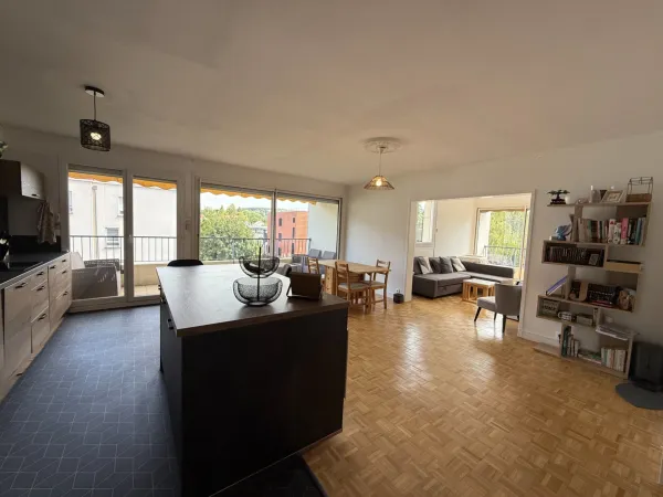 Appartement 5 pièces 90 m²