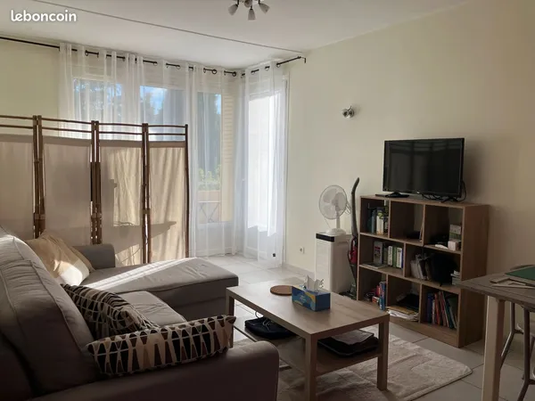 Appartement T2 46m² Valence proche centre ville